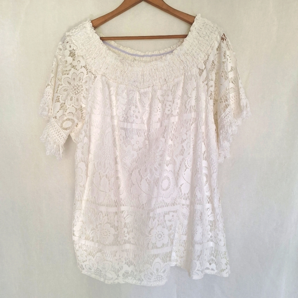 Suzanna Betro White Lacy Women's Top Size 3X